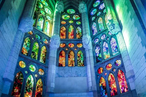 Barcelona: Sagrada Família Skip the Line Tour & Entry Ticket