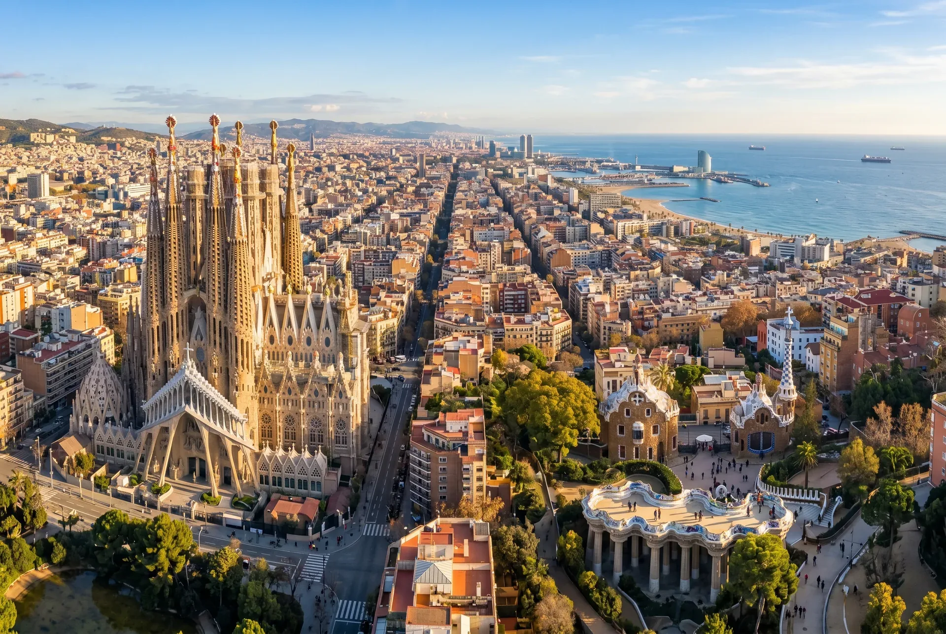 Barcelona: Sagrada Familia and Park Guell Combo Guided Tour